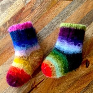 Baby 100% alpaca socks 0-12 mo
